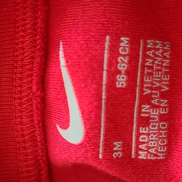 Nike red zip up sleeper/footie - Picture 2 of 5